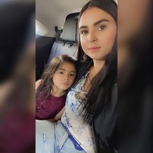 Meet your Posher, Stefany